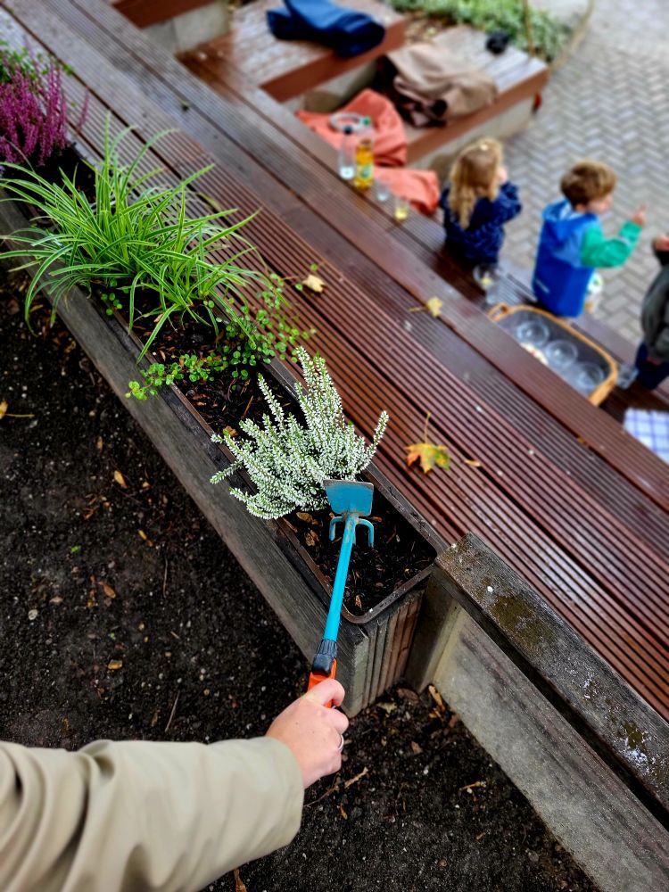 2024-Kindervilla-Brachelen-Gartenaktion-Herbst-14