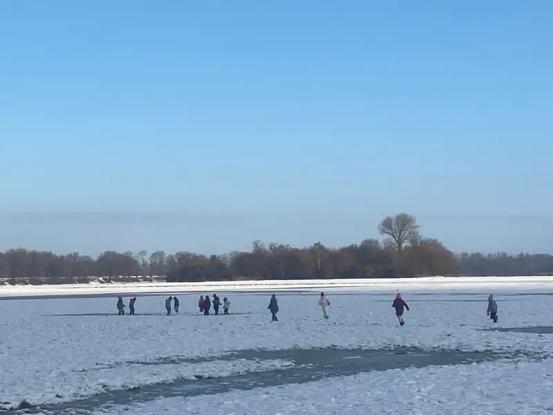 2024-Kindervilla-Brachelen-Schneespaziergang-2025-01-14