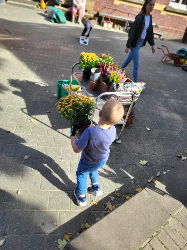 2025-Kindervilla-Brachelen-Herbstaktion-12