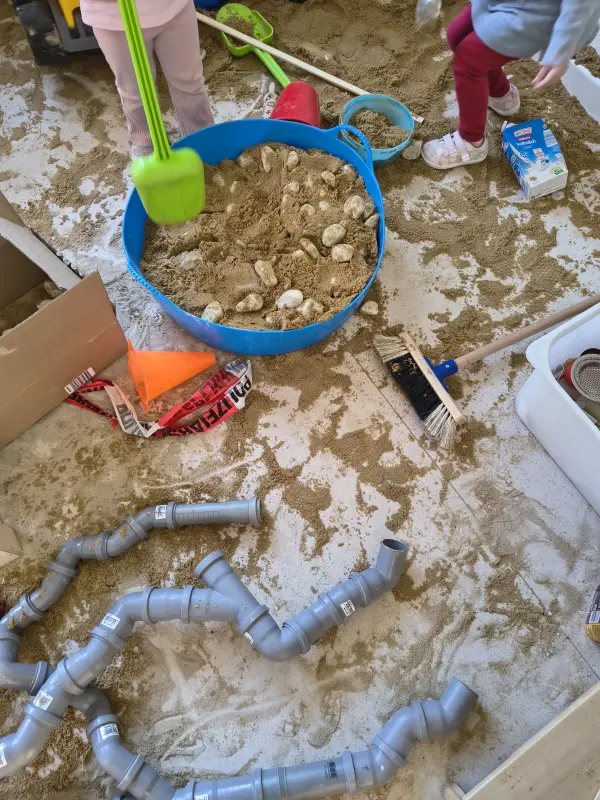 2026-Kindervilla-Brachelen-Großbaustelle-Außengelände-10